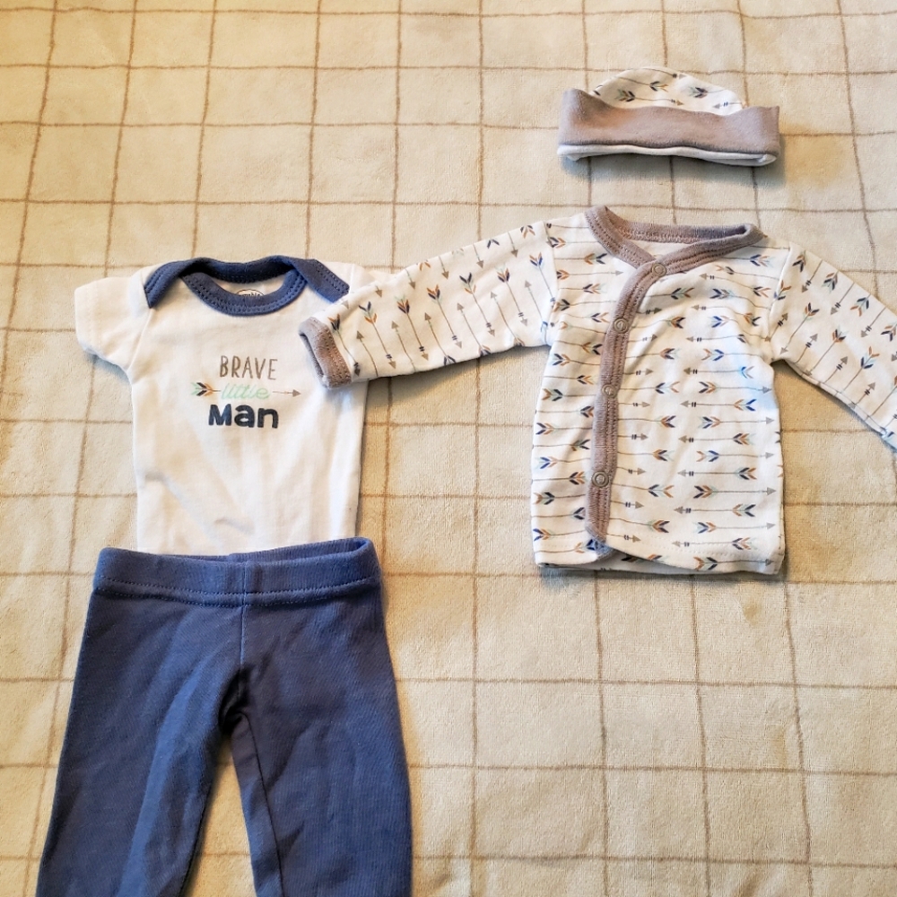 NWOT Preemie sets